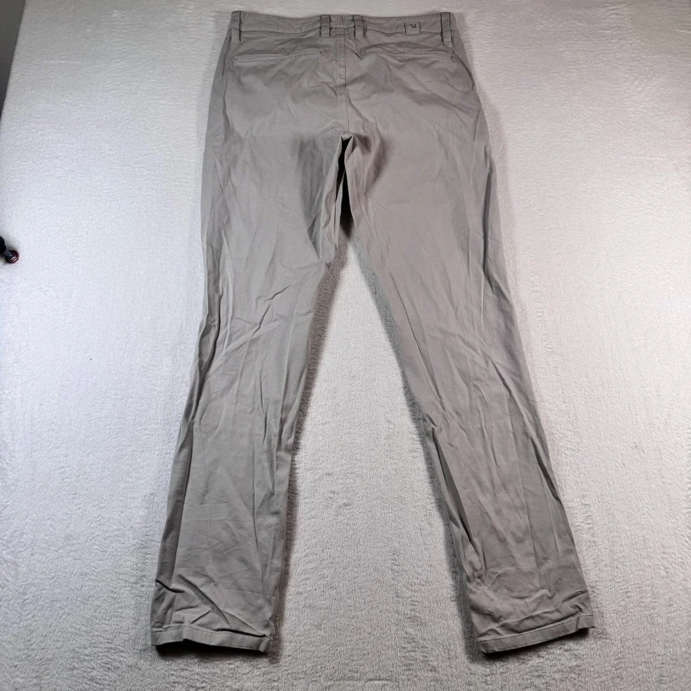 Vuori Meta Pants Mens 30x30 tan Slim Stretch Chino Casual Tech Performance